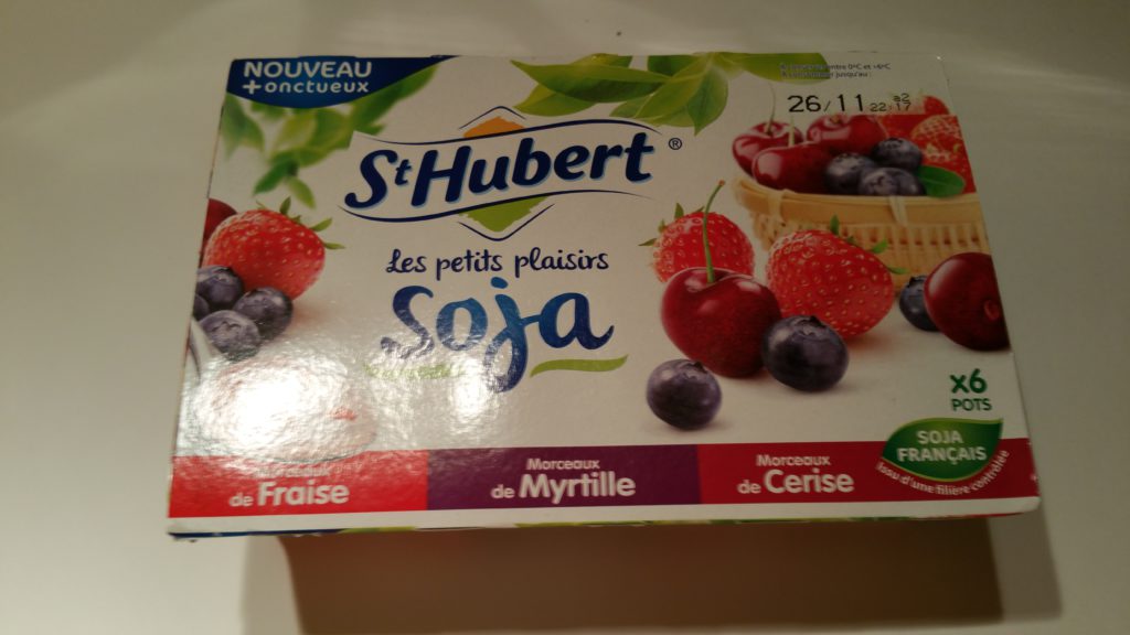 soja-morceaux-de-fraise-myrtille-et-cerise-st-hubert-01-1024x576